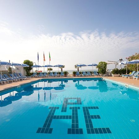 Hotel Plaza Esplanade Lido di Jesolo Exterior foto