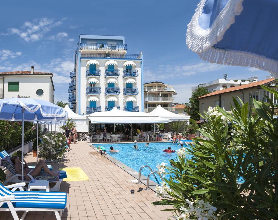 Hotel Plaza Esplanade Lido di Jesolo Exterior foto