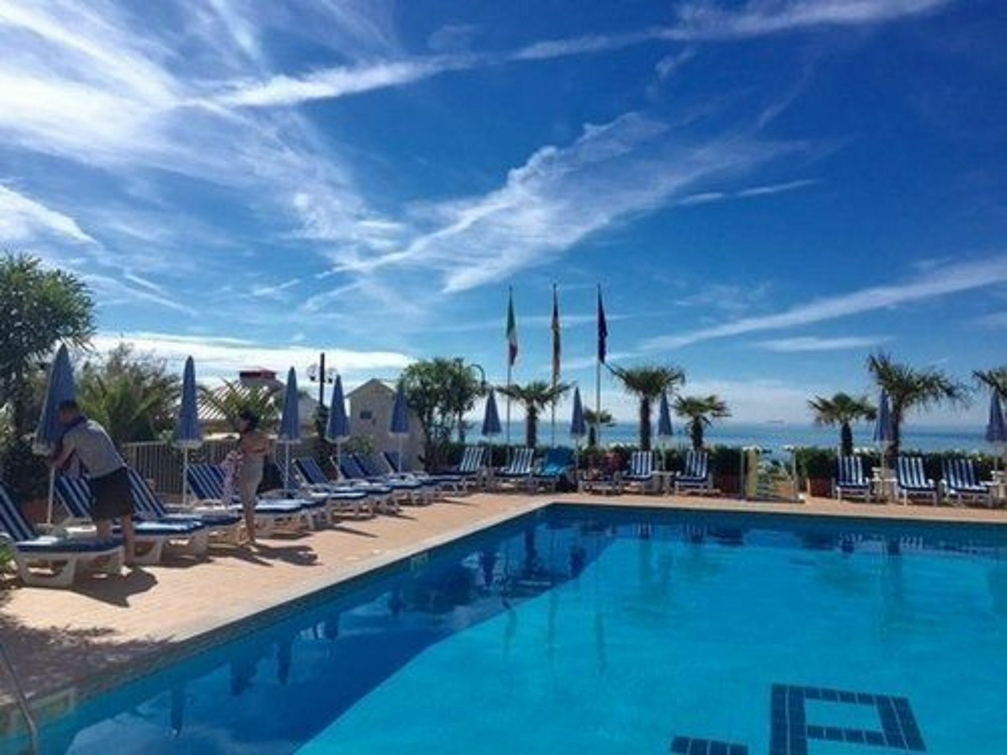 Hotel Plaza Esplanade Lido di Jesolo Exterior foto